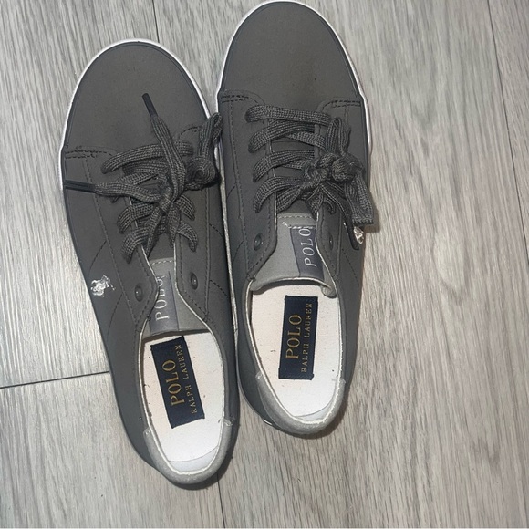 Polo | Boys Canvas Casual Lace up Shoes size 3 - Picture 2 of 5